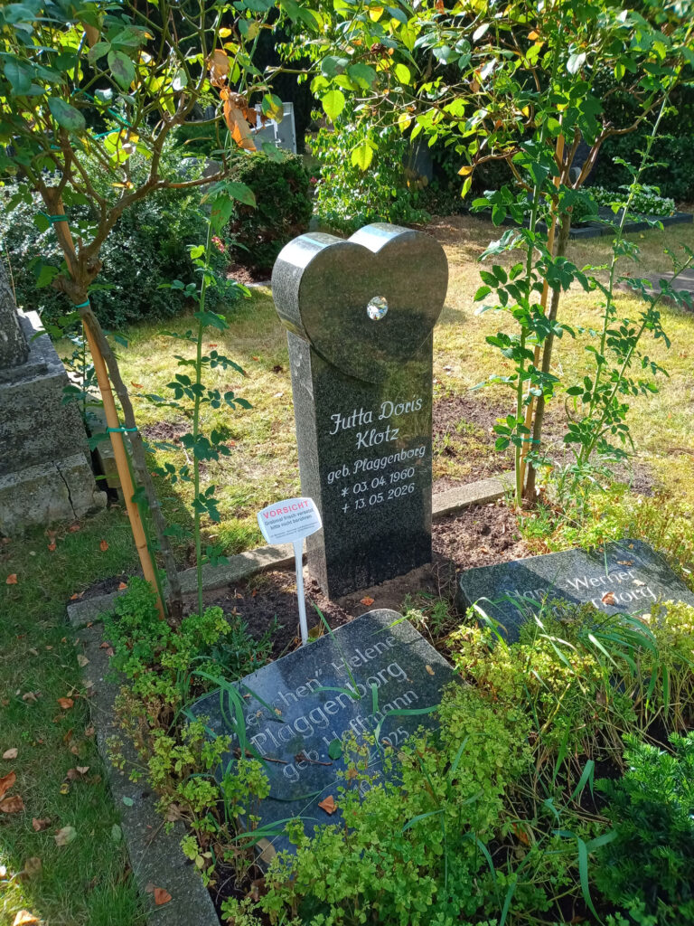 Das Grab auf dem Oldenburger Gertrudenfriedhof